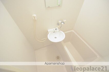 レオパレスチェリーロード[1K/22.47m2]のバス