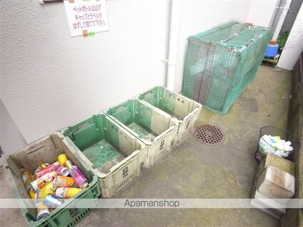 Ｕトピア高幡不動[1R/16.2m2]の共用部1