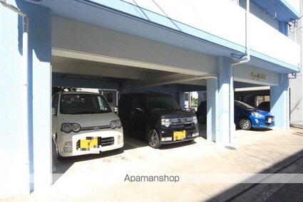 カミーリア愛光[2DK/38.88m2]の駐車場