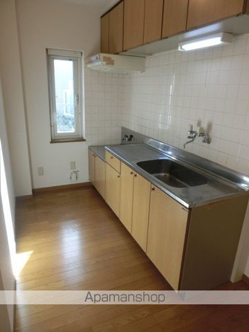 中のマンションDの内装写真