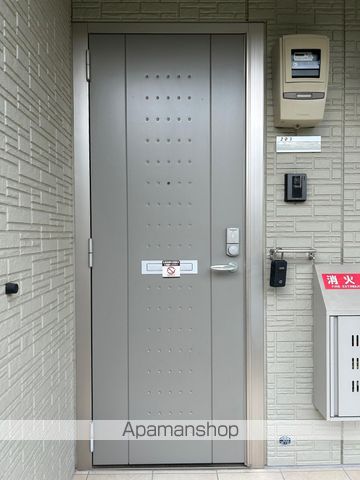 アロサールKの玄関写真
