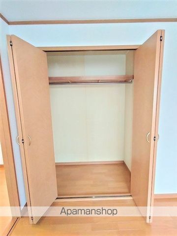 キープロハイツIIの内装写真