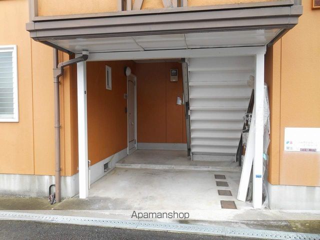 フレグランス桜が丘の玄関写真