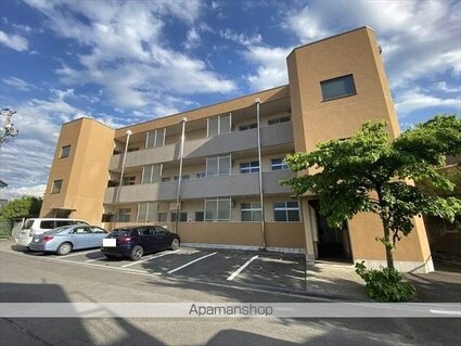 アパルトマン上松[3LDK/71m2]の外観2