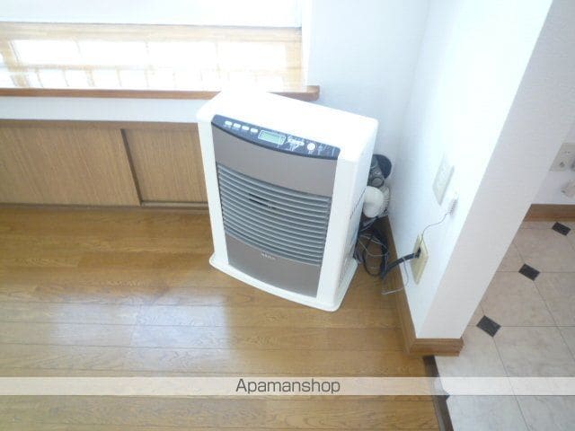 ソシアルトミイNO.83の内装写真