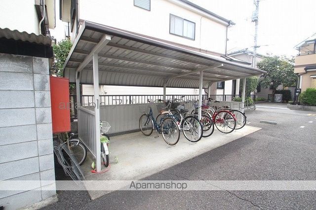 アクシス ABの玄関写真