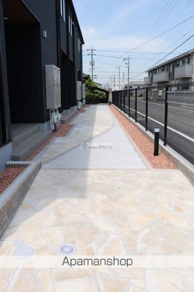 ラヴィエベールⅠ[1LDK/43.97m2]のエントランス1