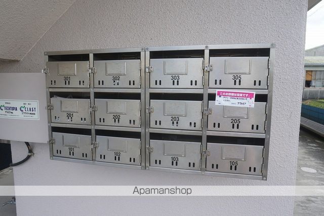 マンションむくの樹の外観写真