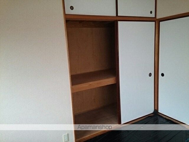和歌山県和歌山市新在家[2DK/47.2m2]の収納