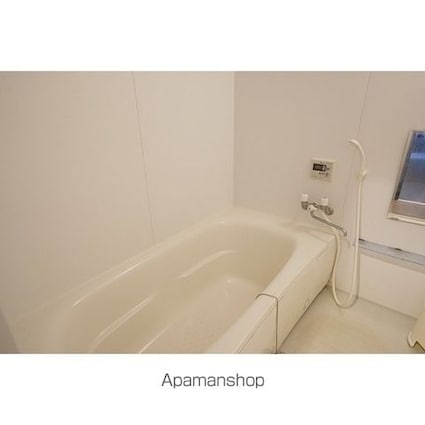 東京都多摩市一ノ宮３丁目[1R/10.4m2]のバス