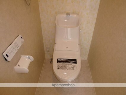 ミツワスクエアＡ棟[2LDK/72m2]のトイレ