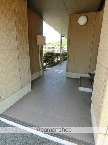セピアコート清水の玄関写真