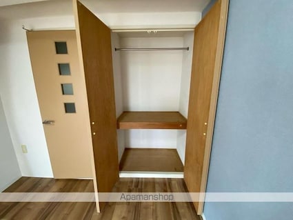 メゾン・ド・パリス[1K/21.71m2]の収納