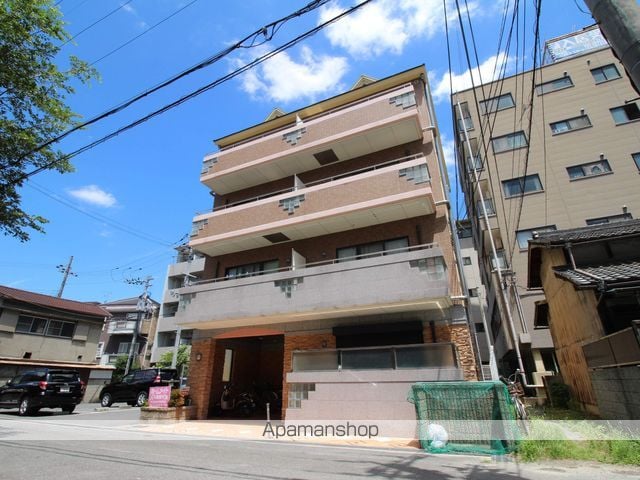 マンション桃の外観写真