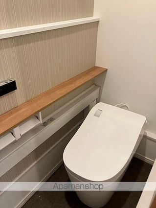 東京都中野区野方１丁目[3LDK/87.16m2]のトイレ