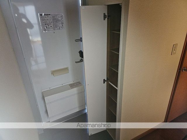 レオパレスユーカリの内装写真