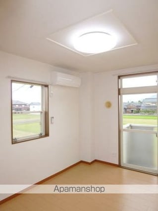 サン・ステージ瓜生[2DK/40.57m2]のリビング・居間1