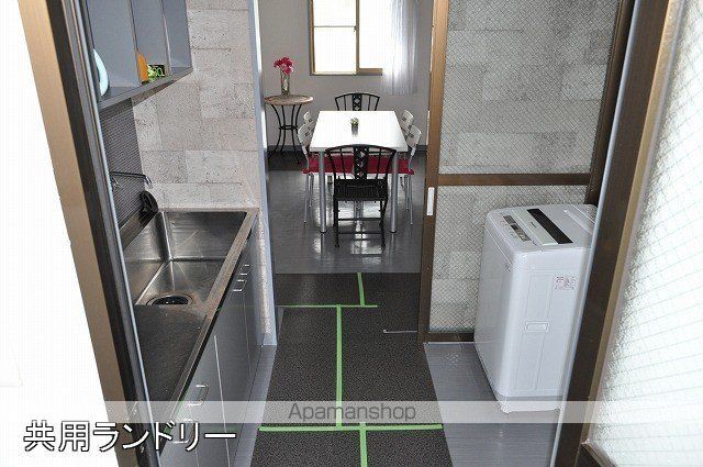 カーサ ドマーニの内装写真