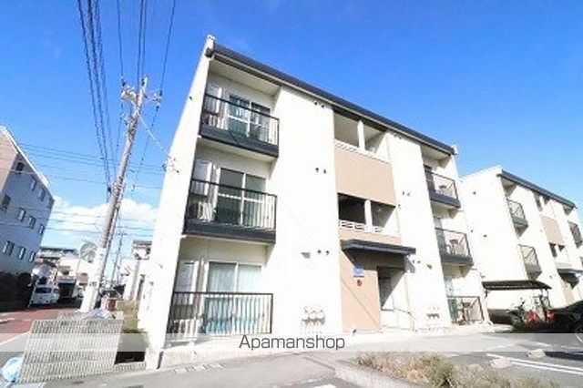 レオネクストオリーブAの外観写真