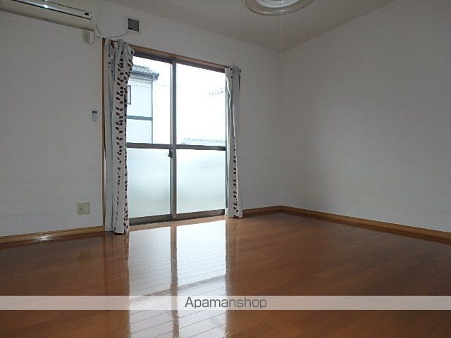 磐田市 2階建 築19年の内装写真