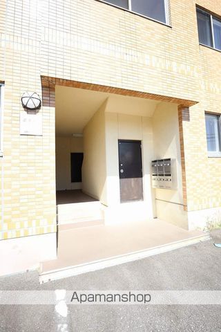 ボネスIIの玄関写真