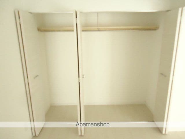 モルティーニ宮の森の内装写真