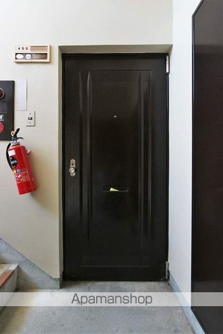 サニーハイツの玄関写真
