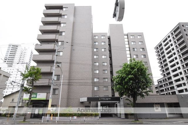 アルファスクエア円山の外観写真