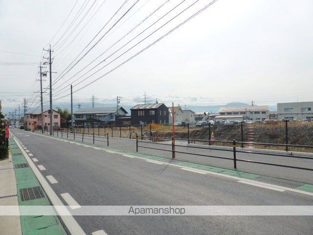 ジュネファミールの周辺写真