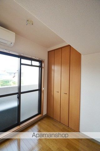 スカイパレス西崎の内装写真