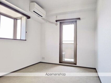 グランヴィ国母[1R/83.39m2]の内装4