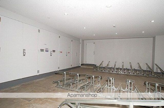 ステージファースト明大前アジールコート[1R/25.9m2]の共用部1