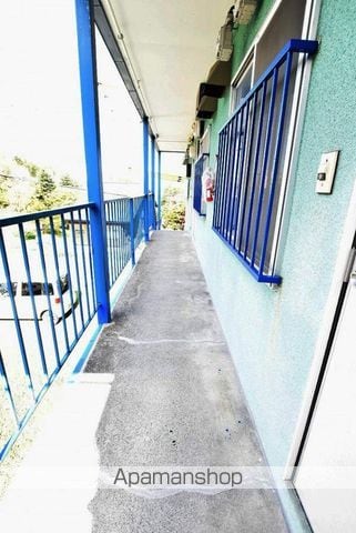 ベイ桂岡IIの玄関写真