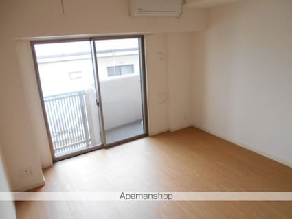 東京都中野区新井２丁目[1K/28.8m2]のリビング・居間