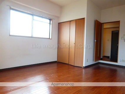 ミラージュ大津京（増築）[1R/28.07m2]のリビング・居間