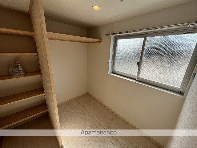 COLLINA山根町の内装写真