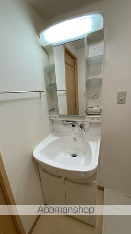 Conbrio高柳の内装写真