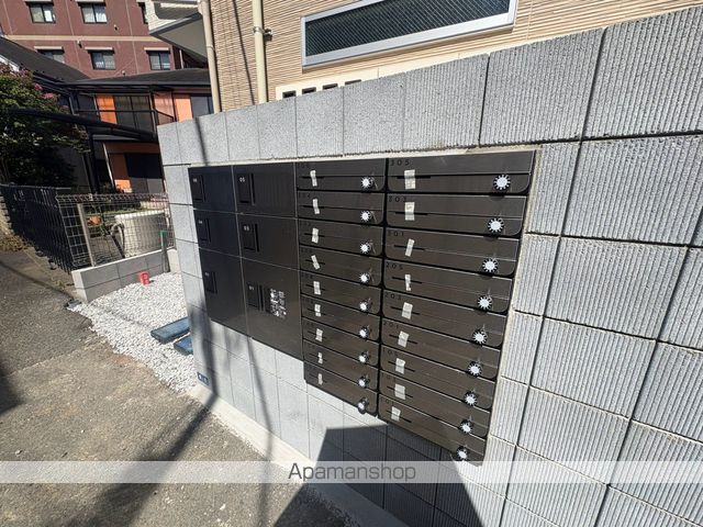 SHOKEN VILLA横浜尻手の玄関写真