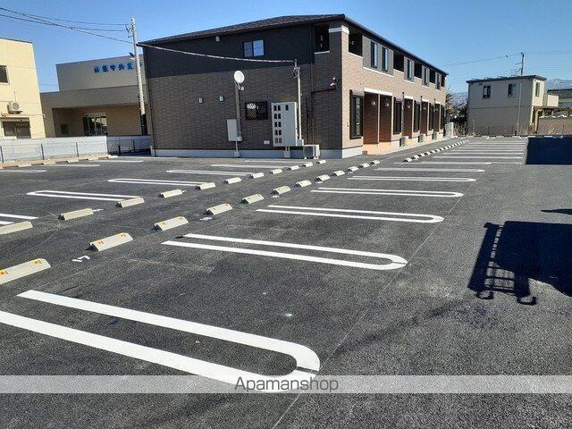 カーサ・フセ　Ｂ[1LDK/50.08m2]の駐車場