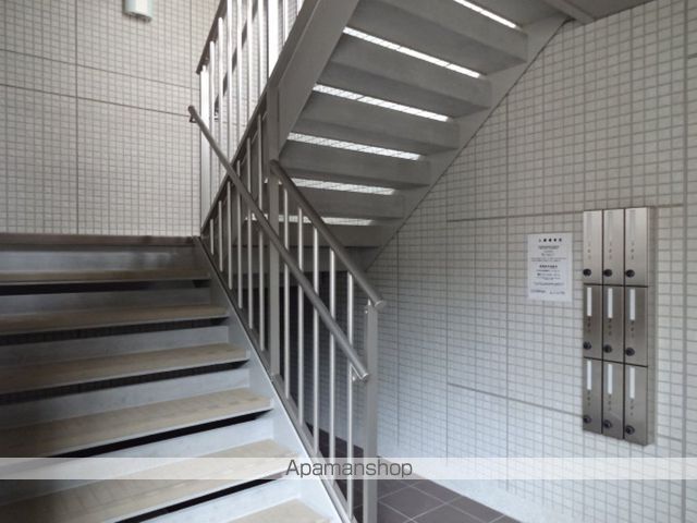 レブエスペランスの玄関写真