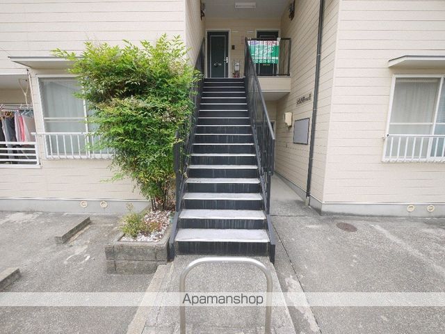 メゾン汐路PARTIIの玄関写真
