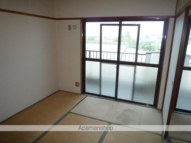 六丁目ハイツの内装写真