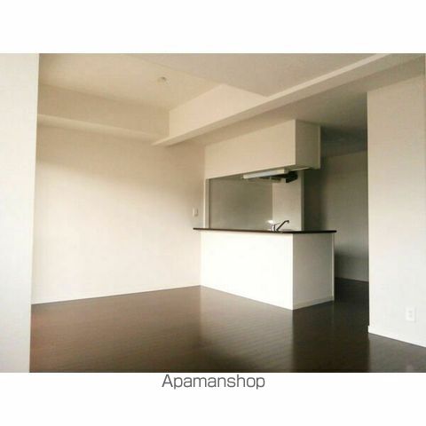 グランスイート敷島の内装写真