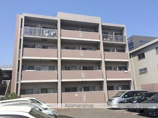 ピュア24の外観写真