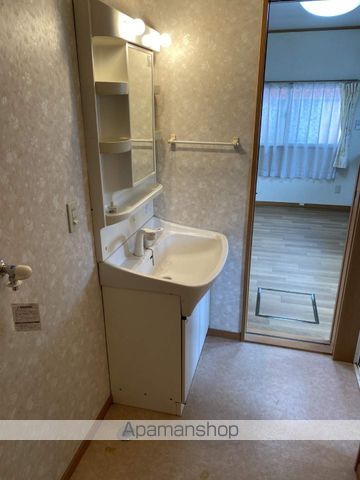 detached 秋田県潟上市天王字ハラヘ52-2

地図を見る