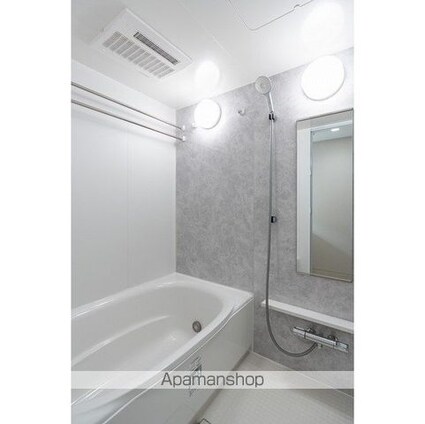 コンフォリア・リヴ大森西[2LDK/42.19m2]のバス