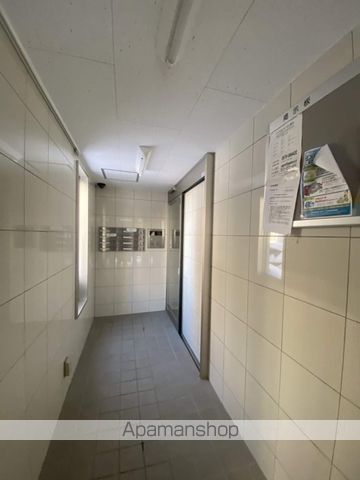 SーStage本町の玄関写真