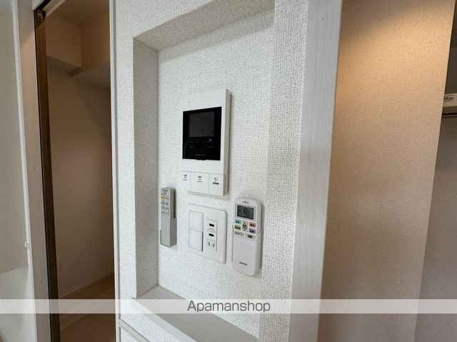 ホワイトメゾン新栄の内装写真