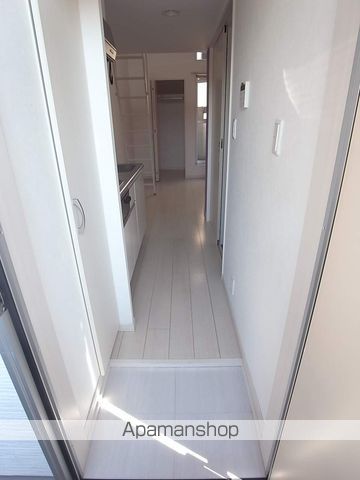 HOUSING COMPLEX T2の内装写真