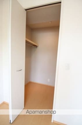 ジョリープレイスⅡ[2LDK/52.52m2]の収納2